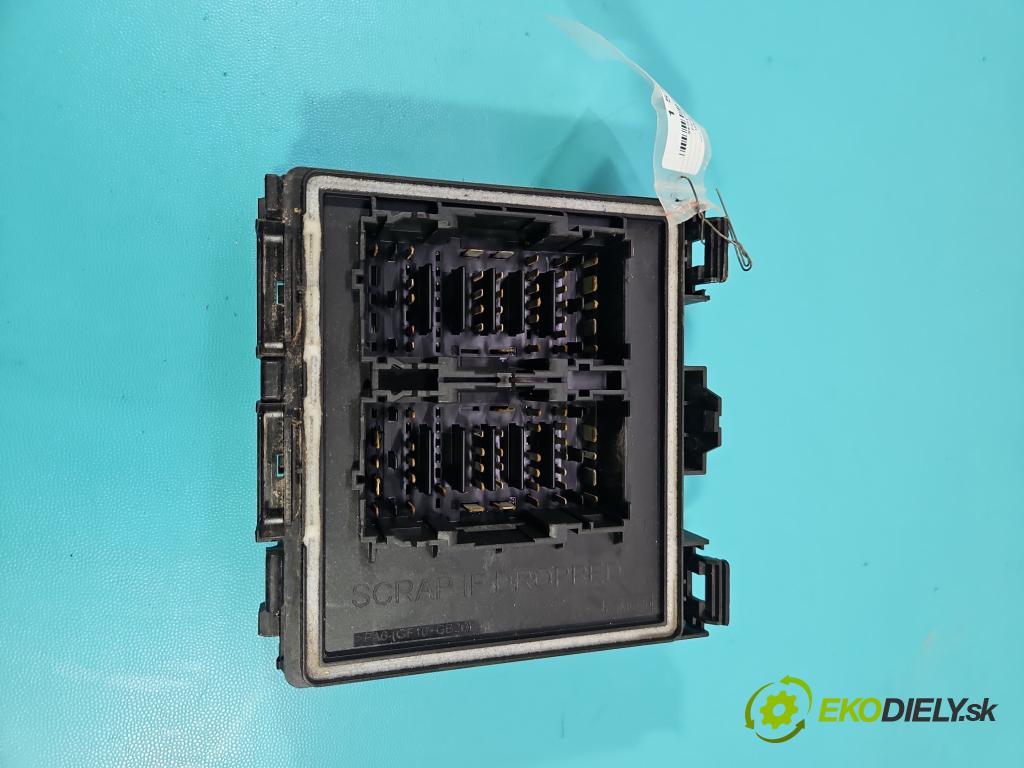 Ford Focus Mk4 2018- 1.5 TDCI 120 hp automatic 88 kW 1499 cm3 5- skříňka pojistková 9581132549 (Pojistková skříňka)