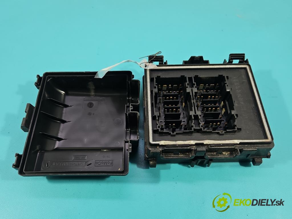 Ford Focus Mk4 2018- 1.5 TDCI 120 hp automatic 88 kW 1499 cm3 5- skříňka pojistková 9581132549 (Pojistková skříňka)