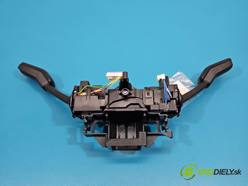 Skoda Octavia IV 2019- 1.5 TSI 150 HP automatic 110 kW 1498 cm3 5- prepínač komplex: 5Q1953507FN (Prepínacie páčky pod volantom)