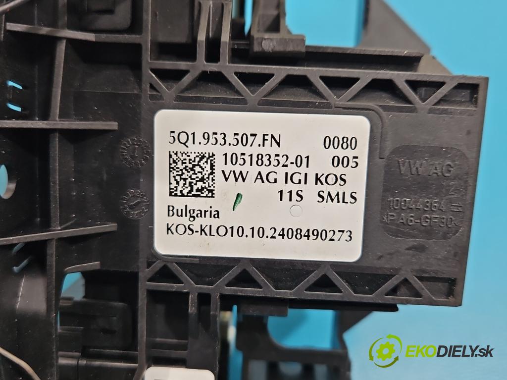 Skoda Octavia IV 2019- 1.5 TSI 150 HP automatic 110 kW 1498 cm3 5- prepínač komplex: 5Q1953507FN (Prepínacie páčky pod volantom)