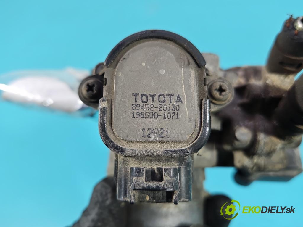 Toyota Yaris I 1999-2005 1.0 vvti 68 HP manual 50 kW 998 cm3 3- klapka 89452-20130 (Škrtiaca klapka)