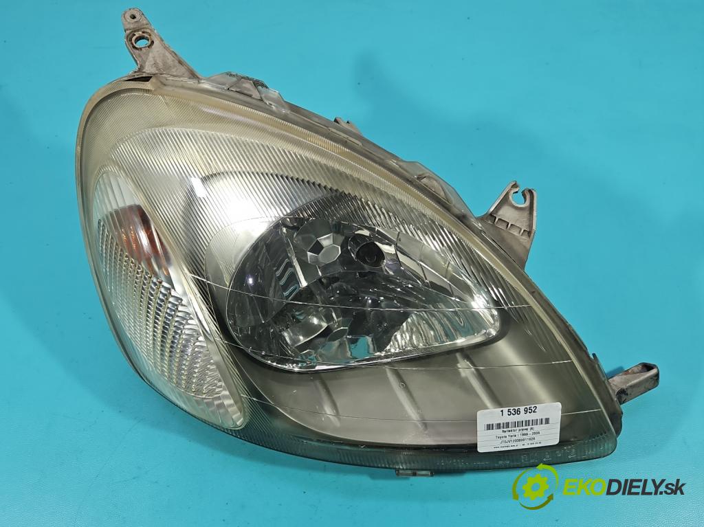 Toyota Yaris I 1999-2005 1.0 vvti 68 HP manual 50 kW 998 cm3 3- Reflektor: pravý  (Svetlo predné pravé)