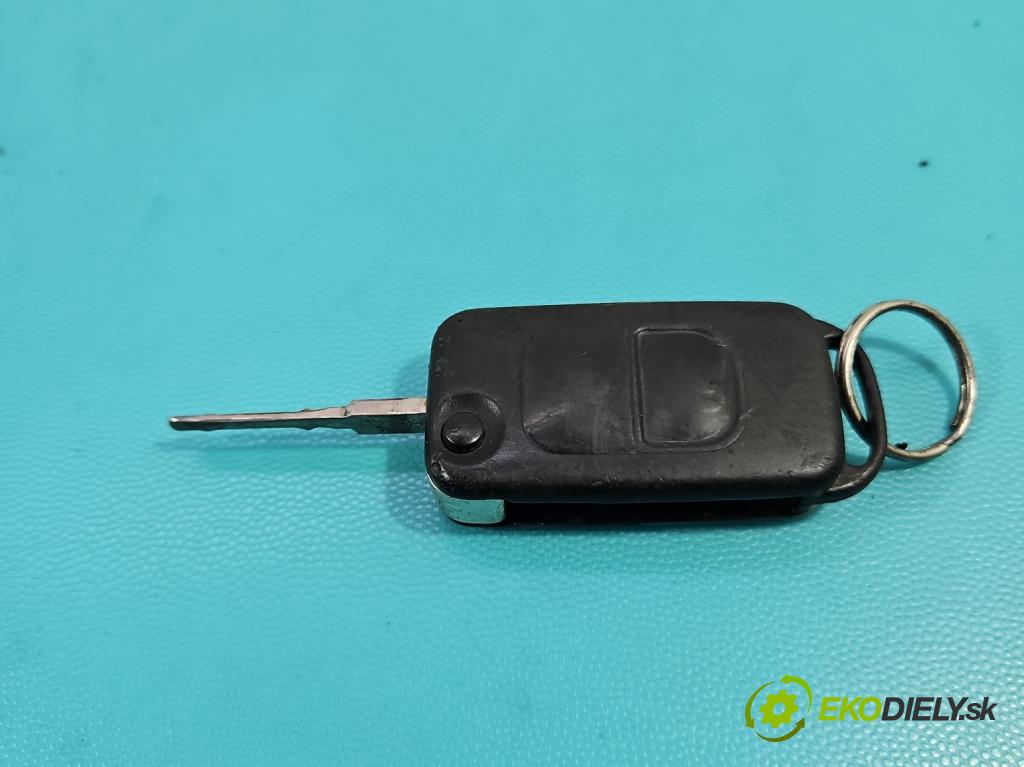 Mercedes Vaneo 1.7 cdi 91 KM manual 67 kW 1689 cm3 5- Spínačka  (Spínacia skrinka)