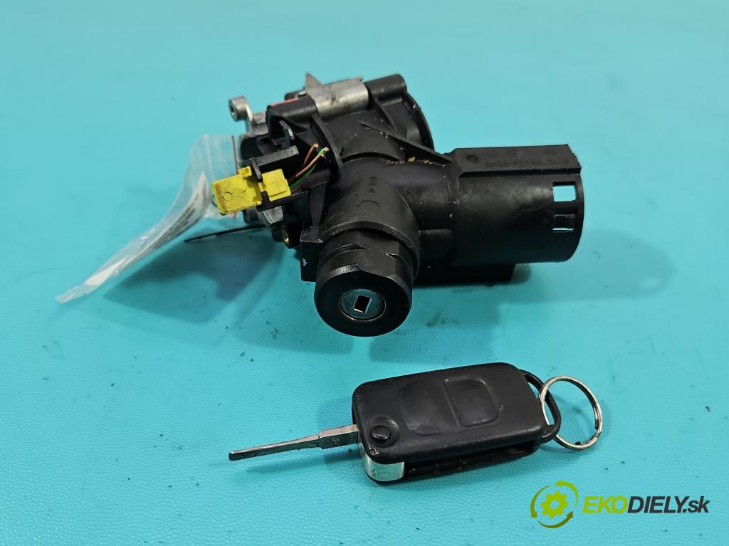 Mercedes Vaneo 1.7 cdi 91 KM manual 67 kW 1689 cm3 5- Spínačka  (Spínacia skrinka)