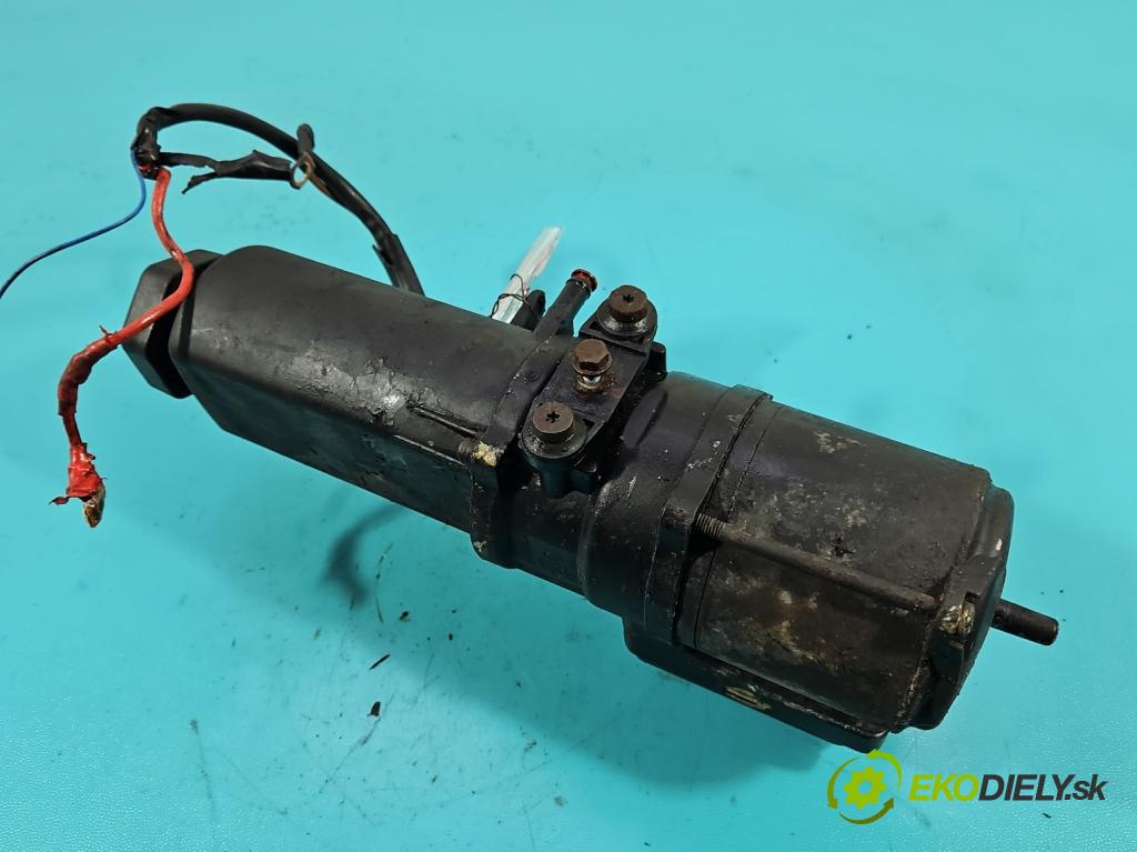 Mercedes Vaneo 1.7 cdi 91 KM manual 67 kW 1689 cm3 5- čerpadlo posilovač  (Servočerpadlo)