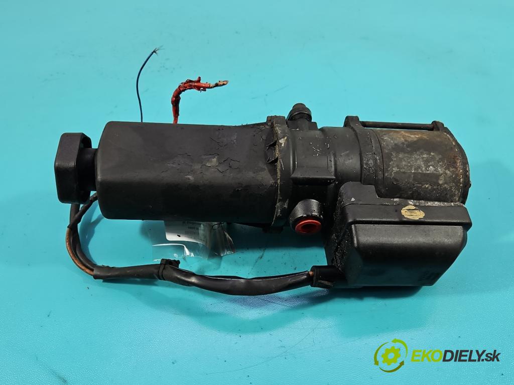 Mercedes Vaneo 1.7 cdi 91 KM manual 67 kW 1689 cm3 5- čerpadlo posilovač  (Servočerpadlo)
