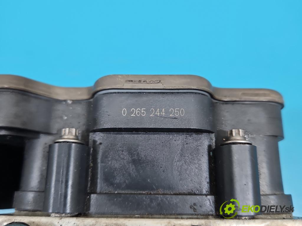 Bmw X5 F15 2013-2018 3.0d 258 hp automatic 190 kW 2993 cm3 5- čerpadlo abs 2265106486 (Pumpa ABS)