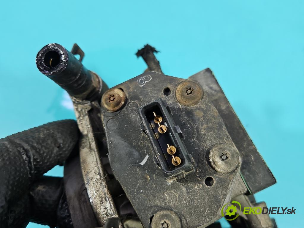 Vw Polo III 6N 1994-2001 1.3 54 HP manual 40 kW 1296 cm3 5- vstrekovač 0132008601 (Karburátor)