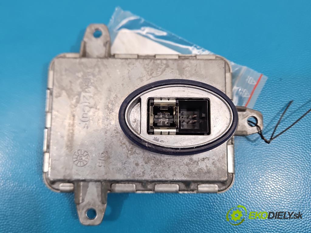 Bmw X5 F15 2013-2018 3.0d 258 HP automatic 190 kW 2993 cm3 5- střídač: xenon 130732931815 (Riadiaca jednotka xenónu)