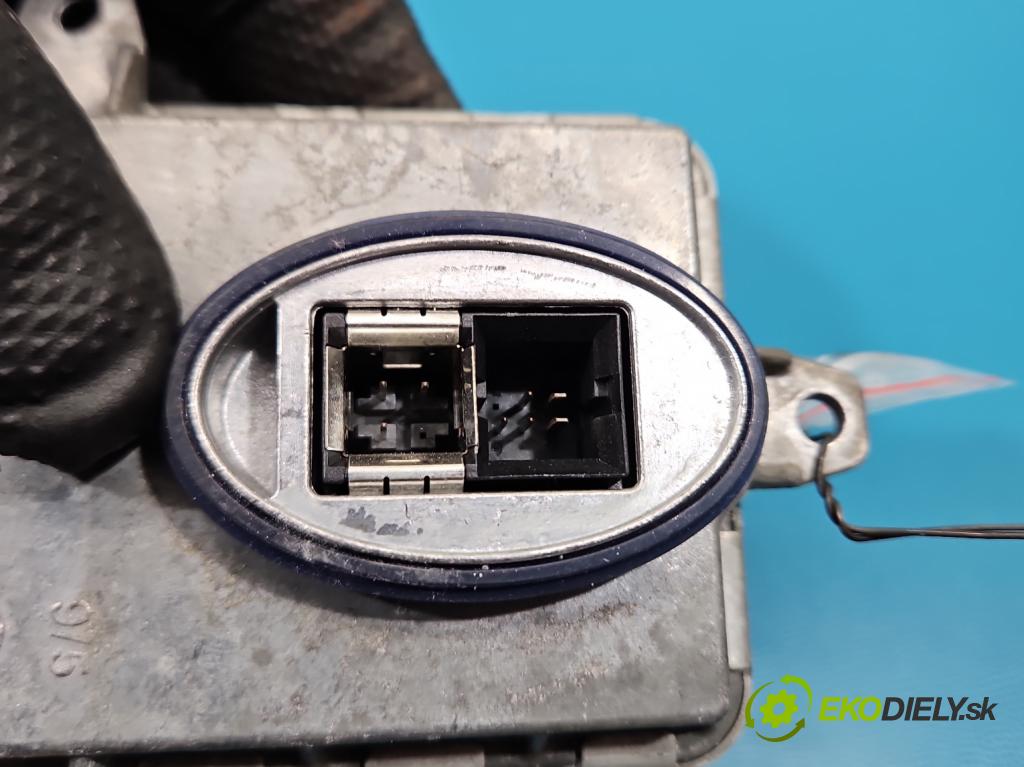 Bmw X5 F15 2013-2018 3.0d 258 HP automatic 190 kW 2993 cm3 5- střídač: xenon 130732931815 (Riadiaca jednotka xenónu)