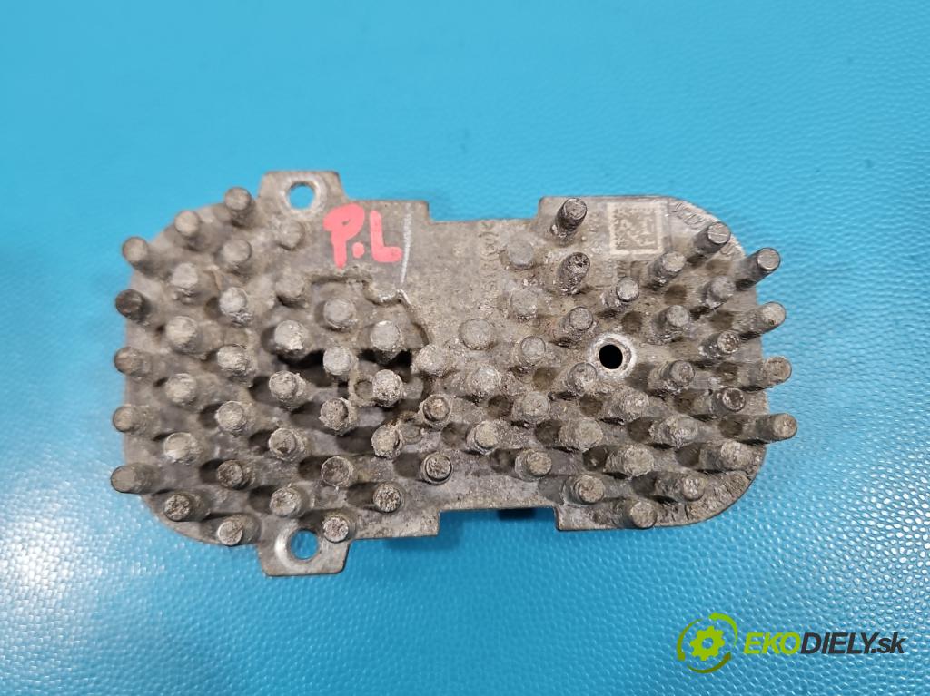 Bmw X5 F15 2013-2018 3.0d 258 hp automatic 190 kW 2993 cm3 5- modul lampy: