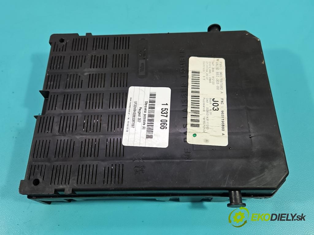 Peugeot 307 2.0 HDI 107 HP manual 79 kW 1997 cm3 5- riadiaca jednotka ostatné 9651196880A