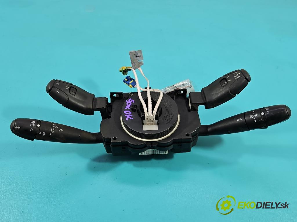 Peugeot 307 2.0 HDI 107 HP manual 79 kW 1997 cm3 5- prepínač komplex: 96542560XT (Prepínacie páčky pod volantom)