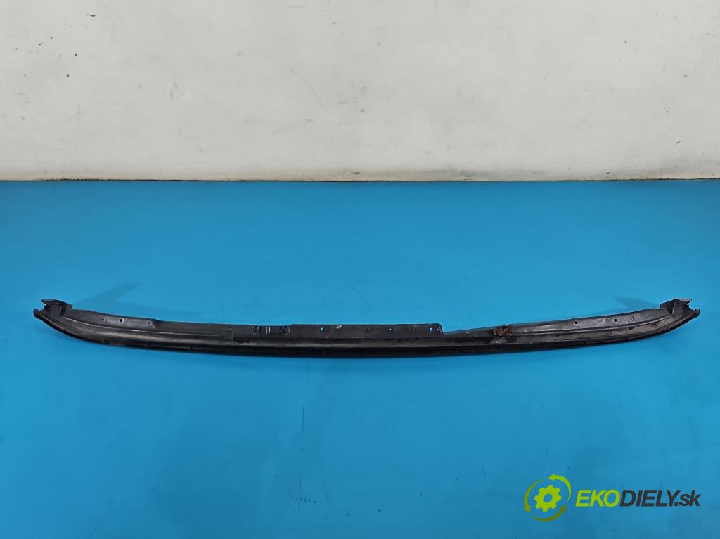 Peugeot 307 2.0 HDI 107 HP manual 79 kW 1997 cm3 5- torpédo 96543555XT (Torpédo (plast pod čelným sklom))