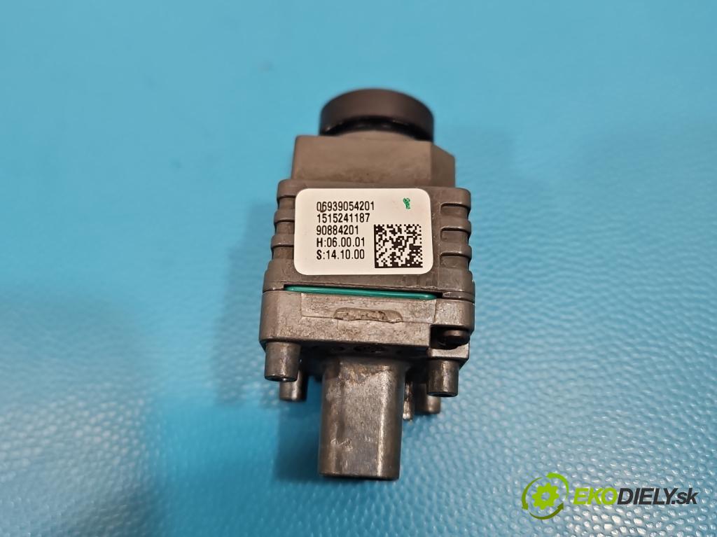 Bmw X5 F15 2013-2018 3.0d 258 HP automatic 190 kW 2993 cm3 5- Kamera cúvania 90884201