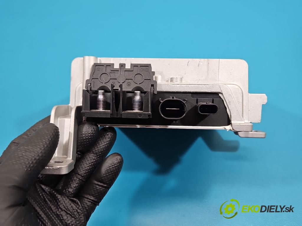 Skoda Octavia IV 2019- 1.5 TSI 150 hp automatic 110 kW 1498 cm3 5- měnič aktuální: 5QS959682C