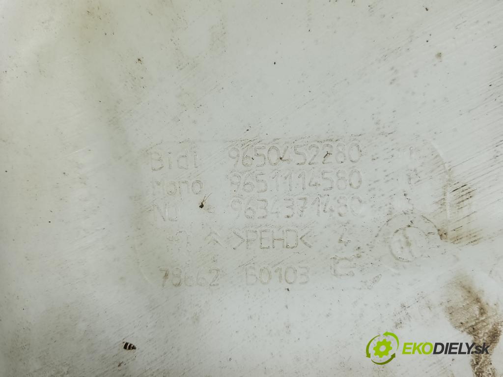 Peugeot 307 2.0 HDI 107 HP manual 79 kW 1997 cm3 5- nádržka tekutina: ostrekovačov 9650452280