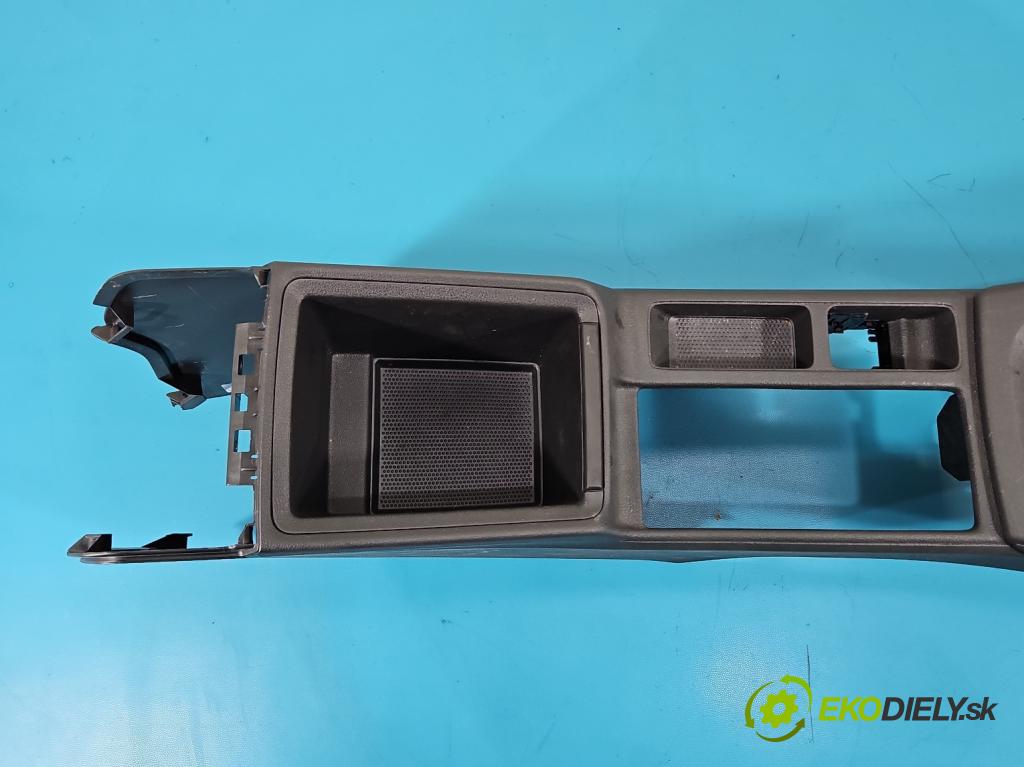 Skoda Octavia IV 2019- 1.5 TSI 150 HP automatic 110 kW 1498 cm3 5- operadlo 5E4863241A (Lakťová opierka)