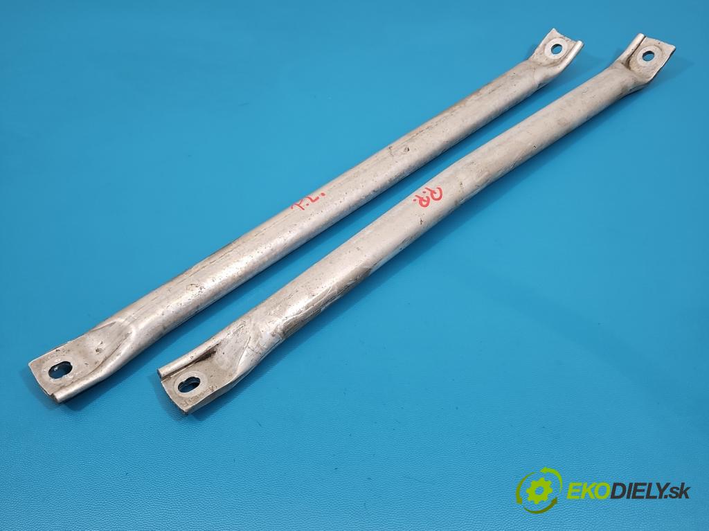 Bmw X5 F15 2013-2018 3.0d 258 hp automatic 190 kW 2993 cm3 5- podpéra 7184940