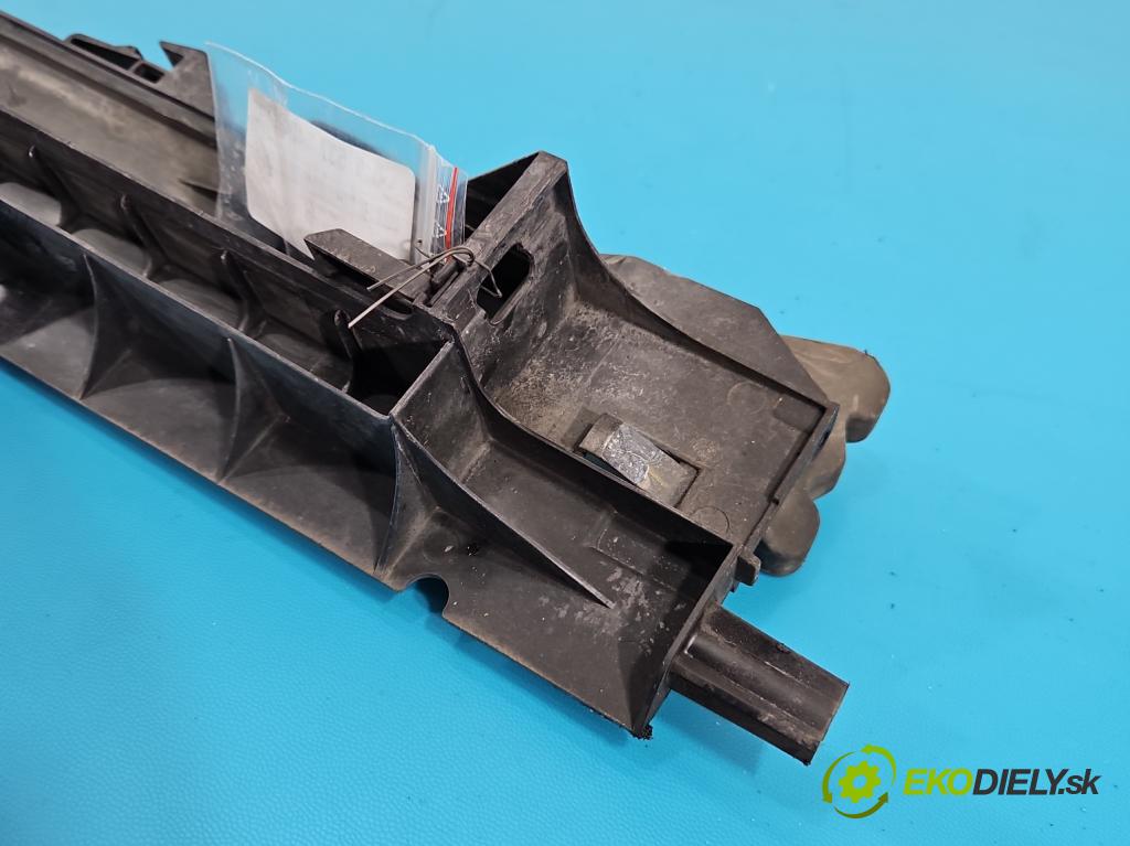 Bmw X5 F15 2013-2018 3.0d 258 HP automatic 190 kW 2993 cm3 5- Upevnenie: 8572189