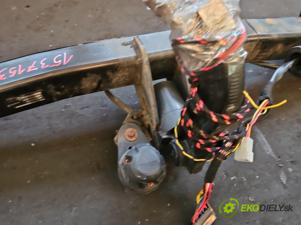 Bmw X5 F15 2013-2018 3.0d 258 hp automatic 190 kW 2993 cm3 5- oko tažné  (Tažné zařízení)