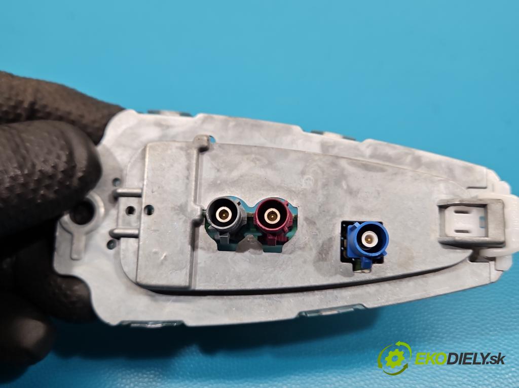 Bmw X5 F15 2013-2018 3.0d 258 HP automatic 190 kW 2993 cm3 5- Antena 9226896-03