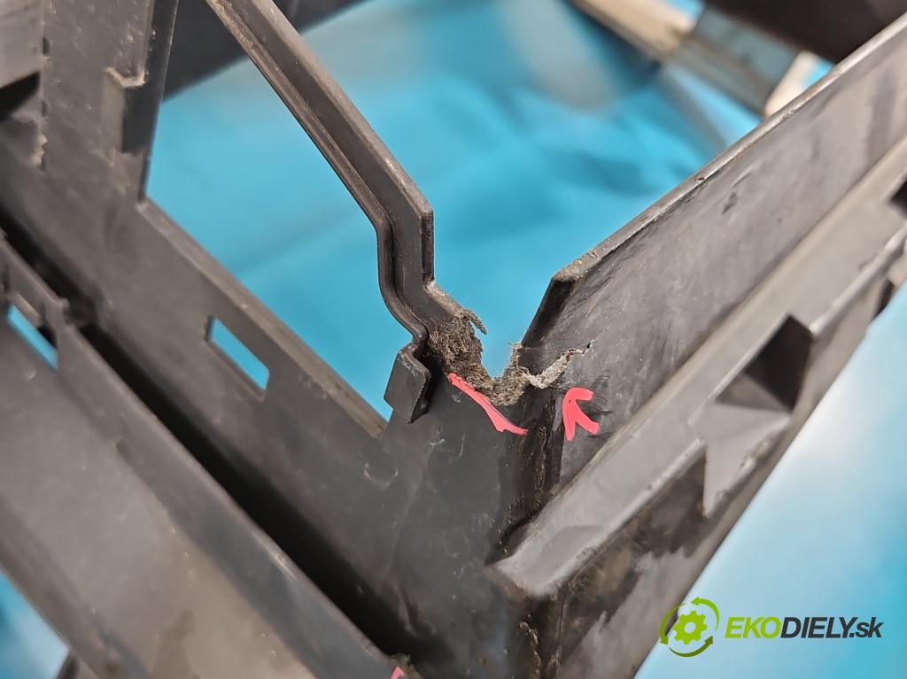 Bmw X5 F15 2013-2018 3.0d 258 hp automatic 190 kW 2993 cm3 5- stěna přední 7308045 (Přední výztuha)