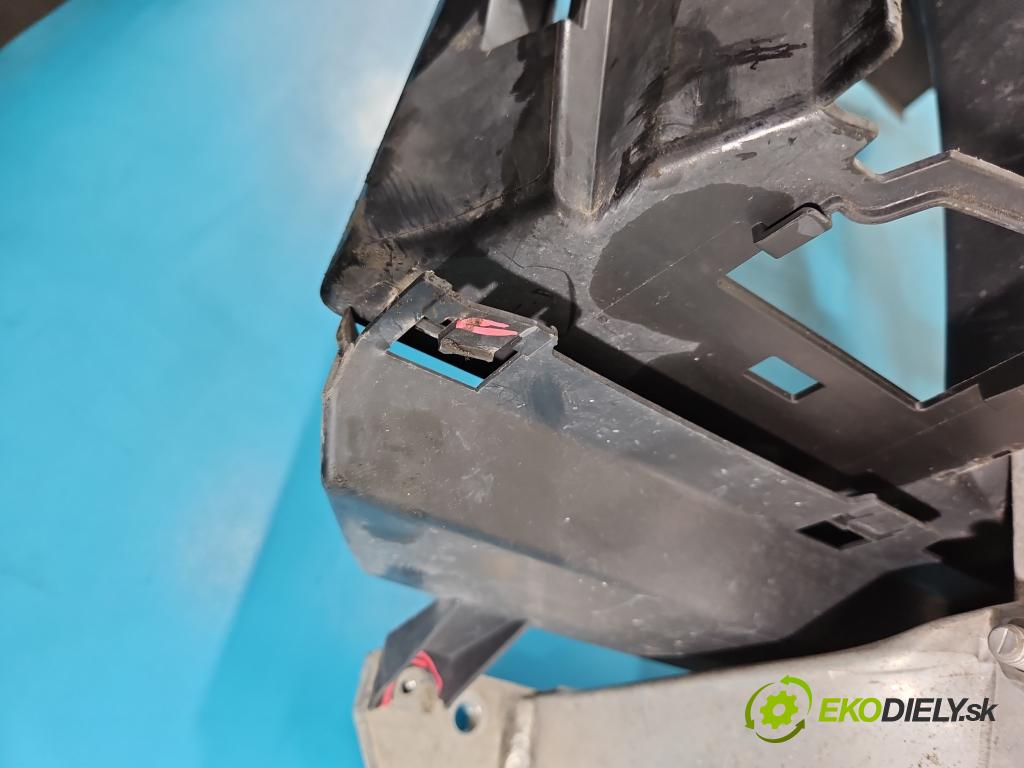 Bmw X5 F15 2013-2018 3.0d 258 hp automatic 190 kW 2993 cm3 5- stěna přední 7308045 (Přední výztuha)