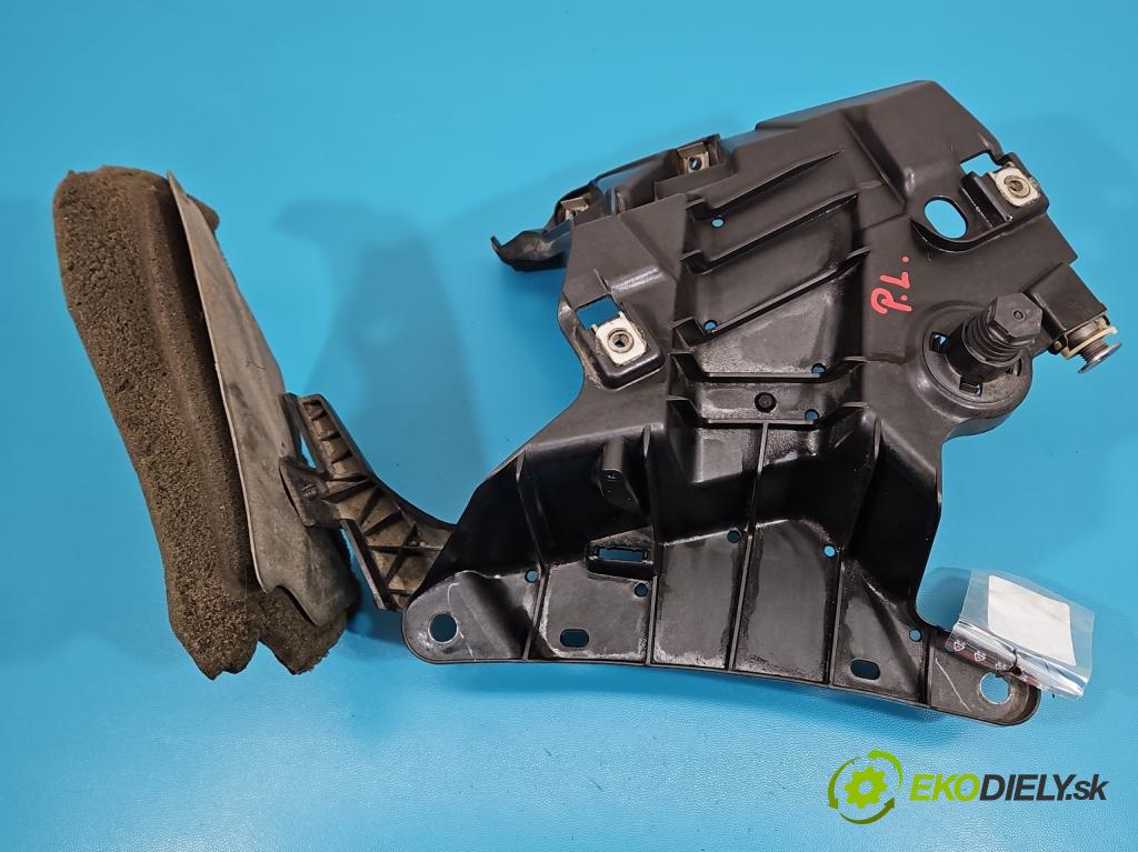 Bmw X5 F15 2013-2018 3.0d 258 HP automatic 190 kW 2993 cm3 5- Upevnenie: 7294543