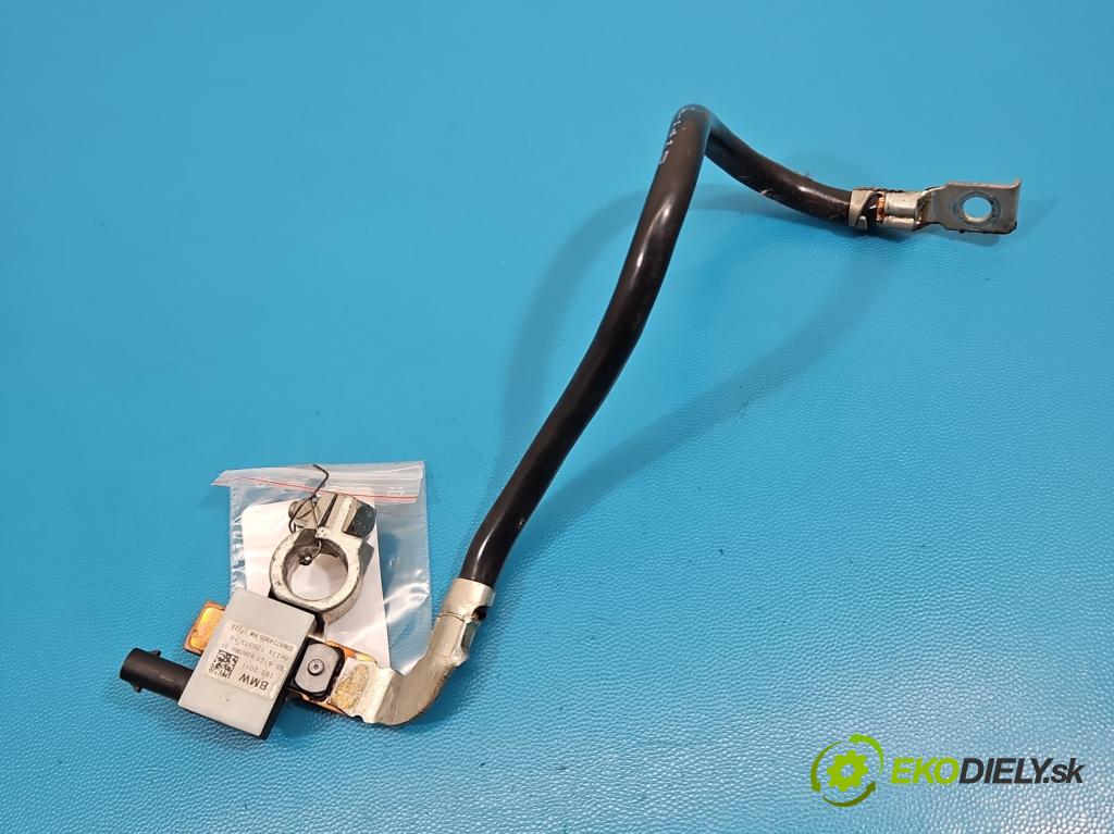 Bmw X5 F15 2013-2018 3.0d 258 HP automatic 190 kW 2993 cm3 5- kontakt mínus: 9380966-01