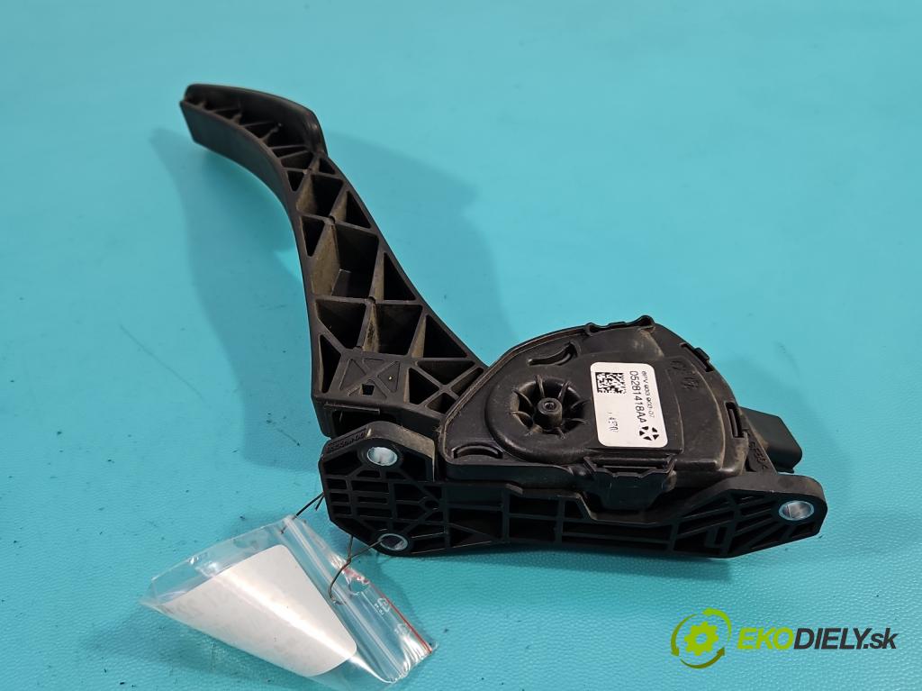 Dodge Caravan V 2007-2020 3.3 V6 178HP: automatic 131 kW 3301 cm3 5- pedal plyn potenciometr: 05281418AA