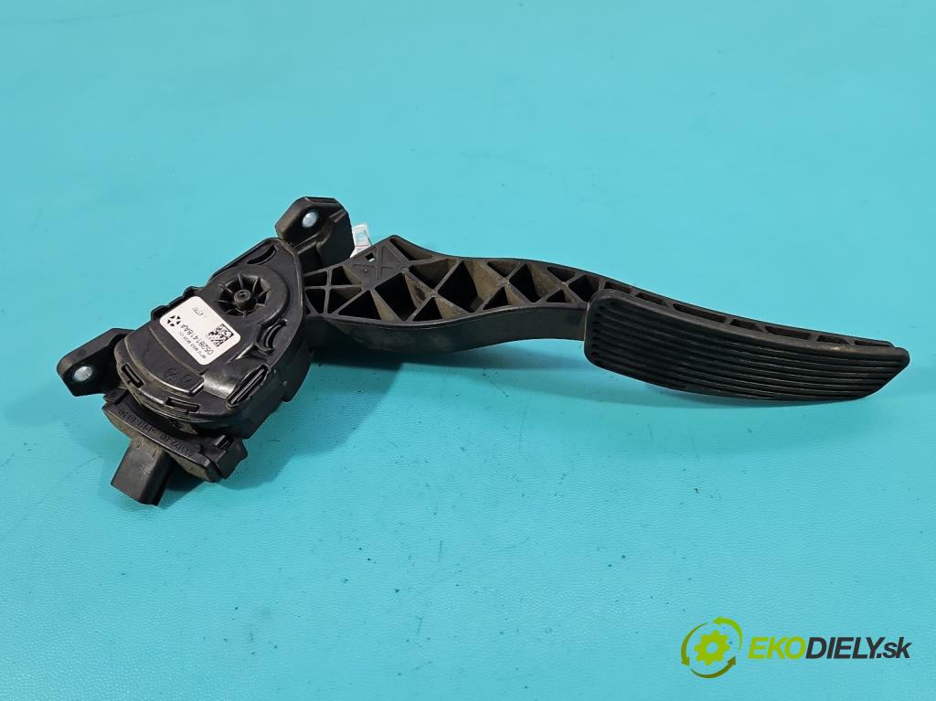 Dodge Caravan V 2007-2020 3.3 V6 178HP: automatic 131 kW 3301 cm3 5- pedal plyn potenciometr: 05281418AA