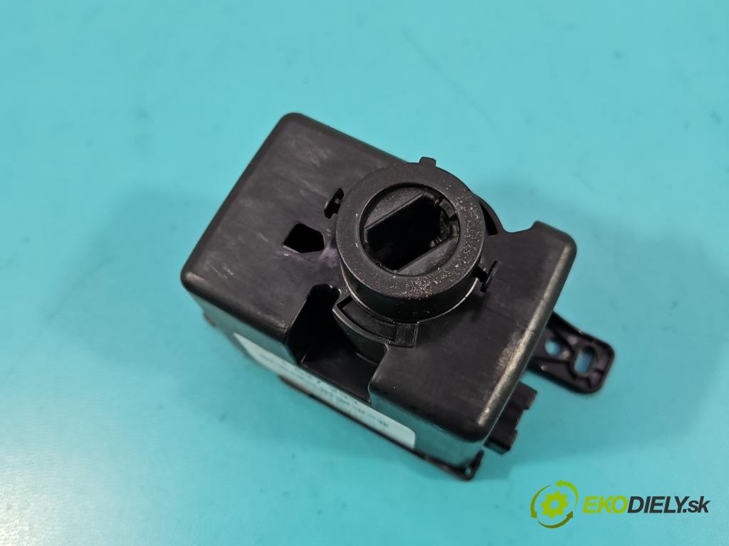 Dodge Caravan V 2007-2020 3.3 V6 178HP: automatic 131 kW 3301 cm3 5- Spínačka 267F-5WY7821 (Spínacia skrinka)