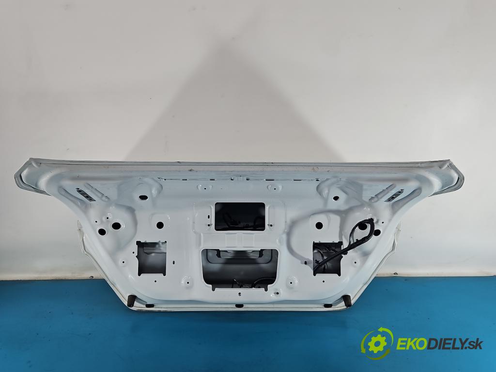 Fiat Tipo II 2015- 1.4 16v 95 hp manual 70 kW 1368 cm3 4- zadní kufrové dveře  (Zadní kapota (kufr))