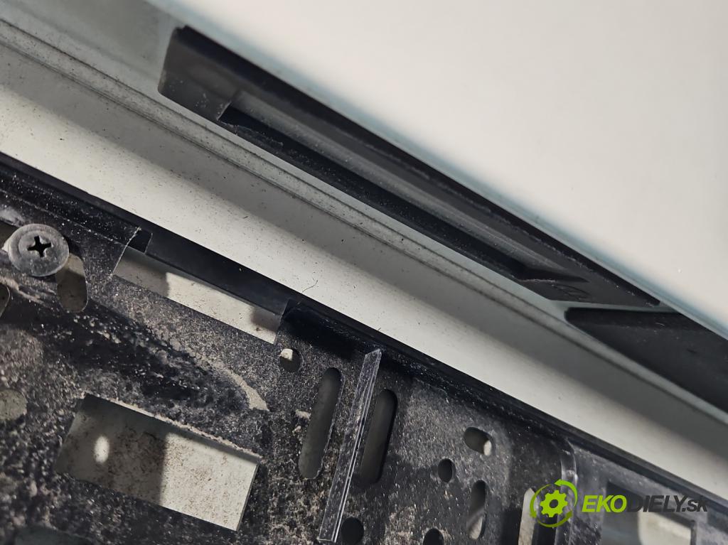 Fiat Tipo II 2015- 1.4 16v 95 hp manual 70 kW 1368 cm3 4- zadní kufrové dveře  (Zadní kapota (kufr))