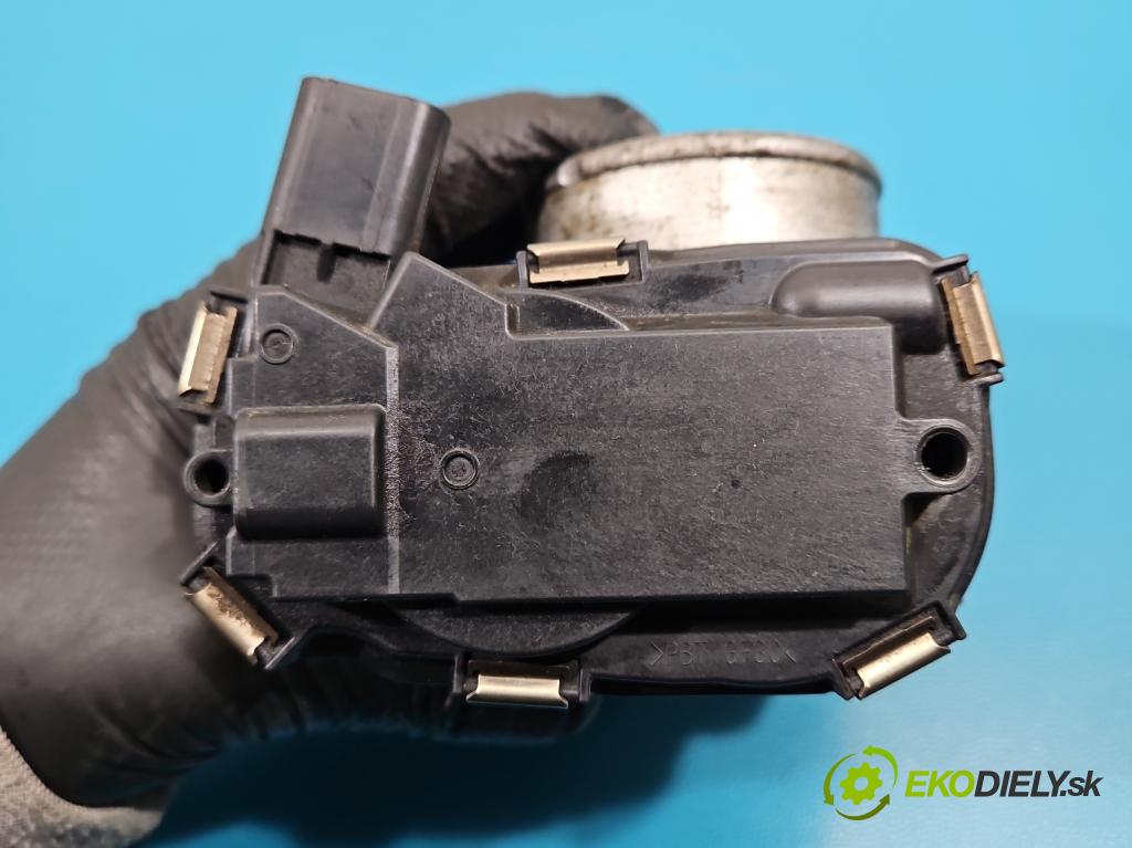 Isuzu D-Max II 2011-2019 2.5 crdi 163 HP manual 120 kW 2499 cm3 2- klapka 17383 (Škrtiaca klapka)