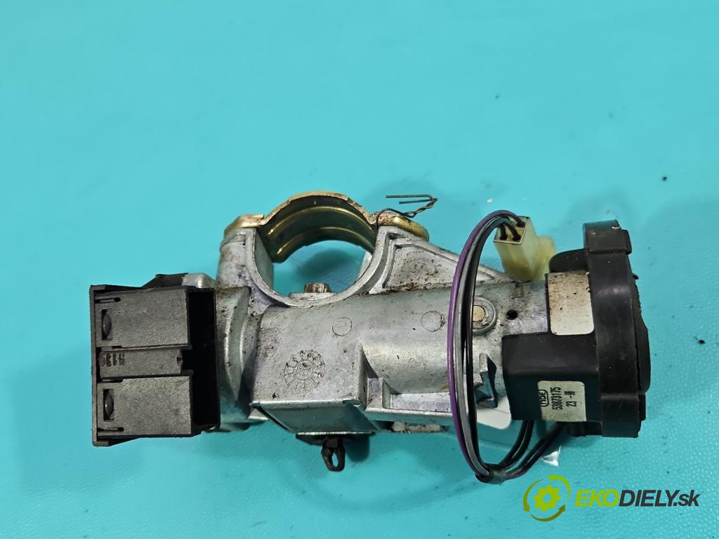 Land rover Freelander I 1998-2006 1.8 16v 120 HP manual 88 kW 1795 cm3 5- Spínačka 53873175 (Spínacia skrinka)