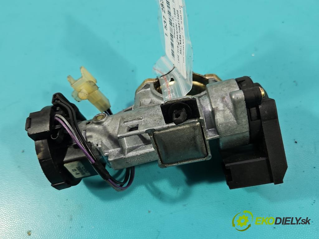 Land rover Freelander I 1998-2006 1.8 16v 120 HP manual 88 kW 1795 cm3 5- Spínačka 53873175 (Spínacia skrinka)