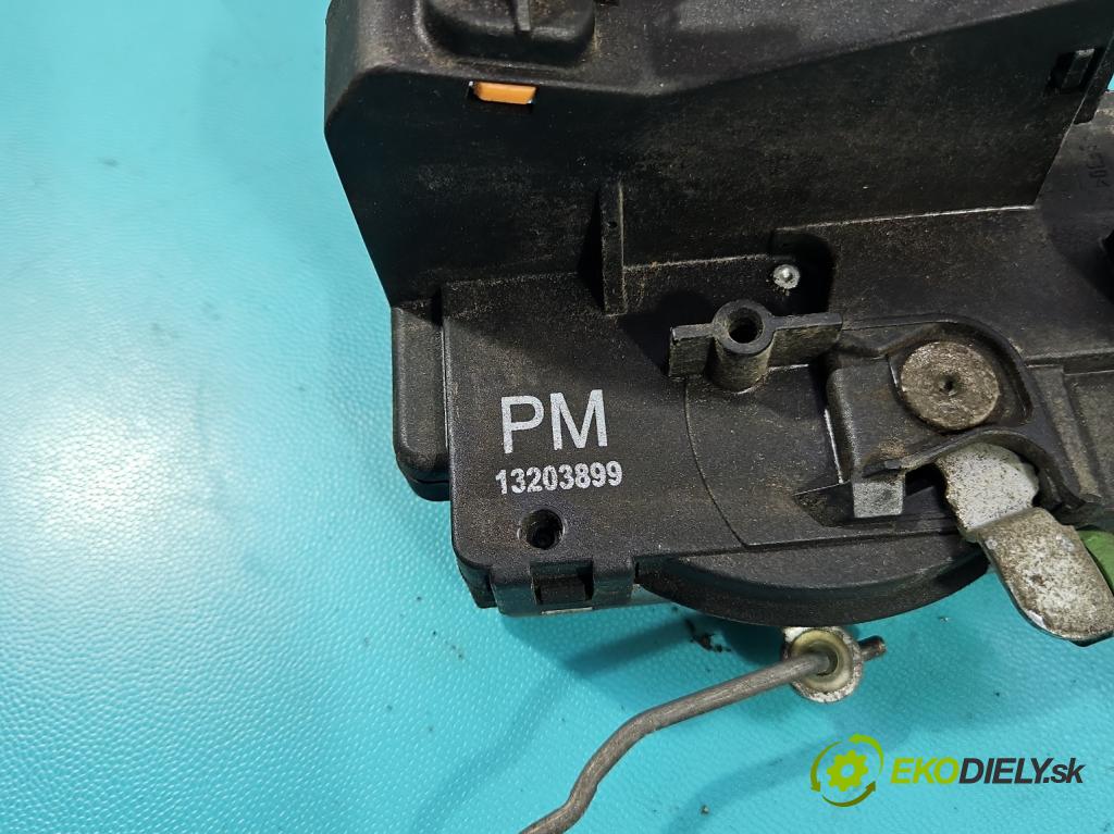 Opel Meriva A 2002-2010 1.3 cdti 75 HP manual 55 kW 1248 cm3 5- zámok predné ľavý 13203899