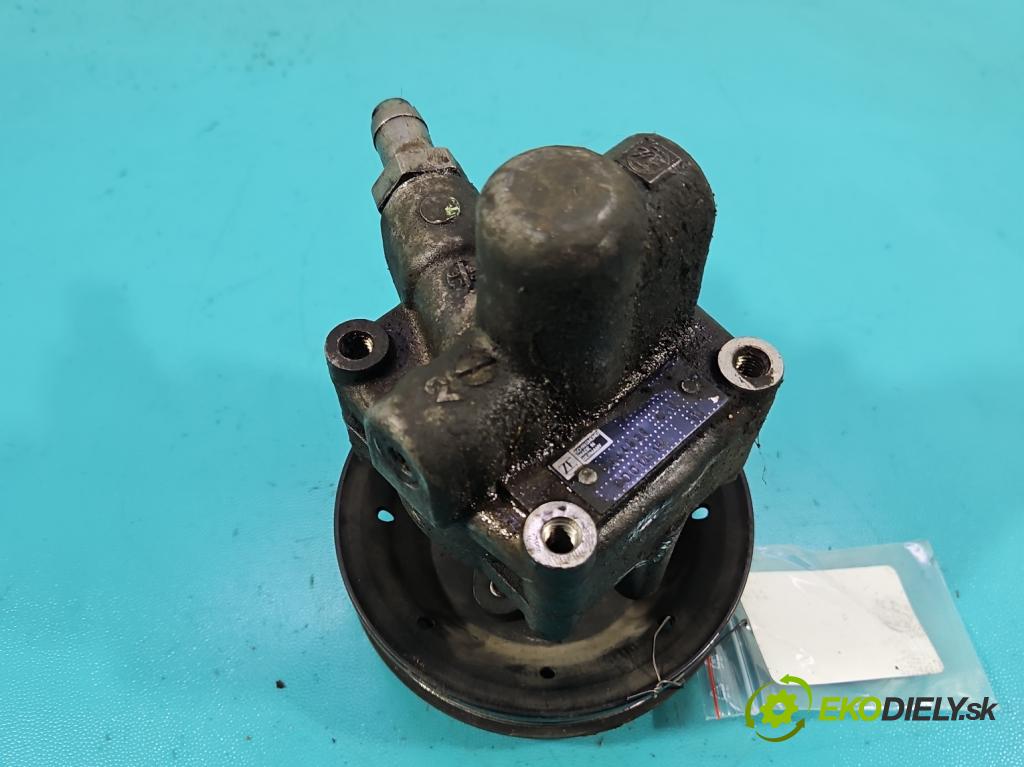 Audi A4 B5 1994-2001 1.6 8v 101 HP manual 74 kW 1595 cm3 4- čerpadlo posilovač 8D0145156 (Servočerpadlo)