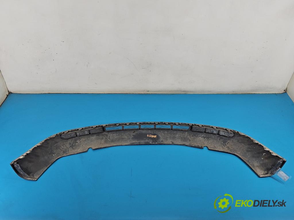 Audi A4 B5 1994-2001 1.6 8v 101 hp manual 74 kW 1595 cm3 4- lišta nárazníku přední 8D0807110H