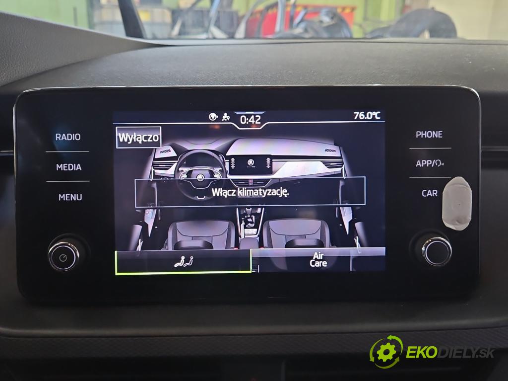 Skoda Scala 2019- 1.0 tsi 114 HP manual 84 kW 999 cm3 5- Radio originál 654035869H