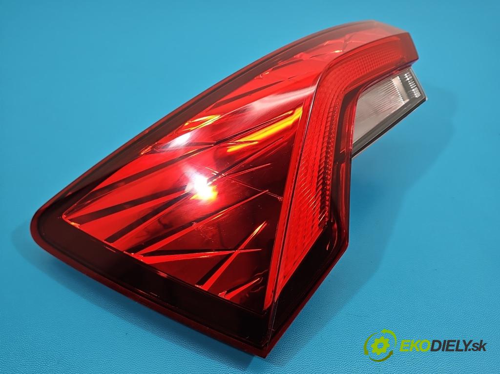 Skoda Scala 2019- 1.0 tsi 114 HP manual 84 kW 999 cm3 5- svetlo / reflektor zadné ľavé 657945095 (Kľučka dverí ostatné)