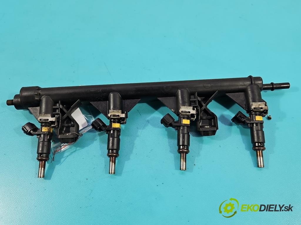 Peugeot 207 1.4 16V 95 HP manual 70 kW 1397 cm3 3- vstrek 757564580 (Vstrekovač paliva)