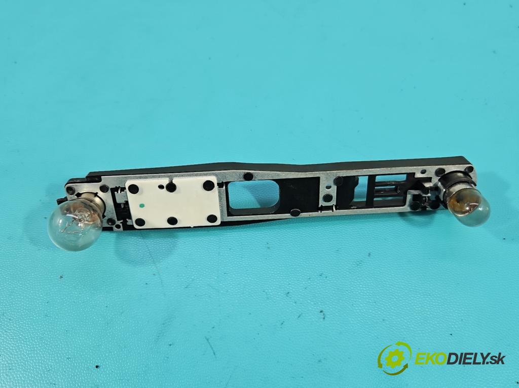 Citroen C5 I 2001-2008 1.8 16V 125 hp manual 92 kW 1749 cm3 5- světlo zadní levé 89032711 (Klika dveří ostatní)