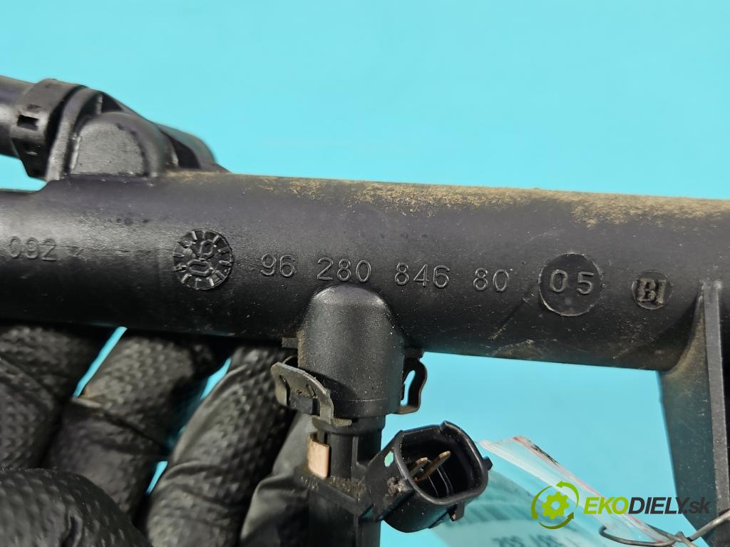 Citroen C5 I 2001-2008 1.8 16V 125 HP manual 92 kW 1749 cm3 5- vstrek 9628084680 (Vstrekovač paliva)