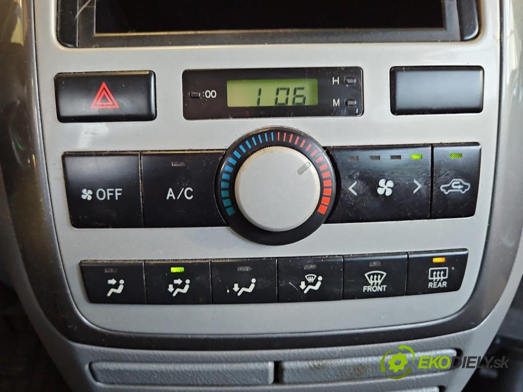 Toyota Avensis Verso 2001-2009 2.0 vvti 150 HP manual 110 kW 1998 cm3 5- panel kúrenia 55900-44260