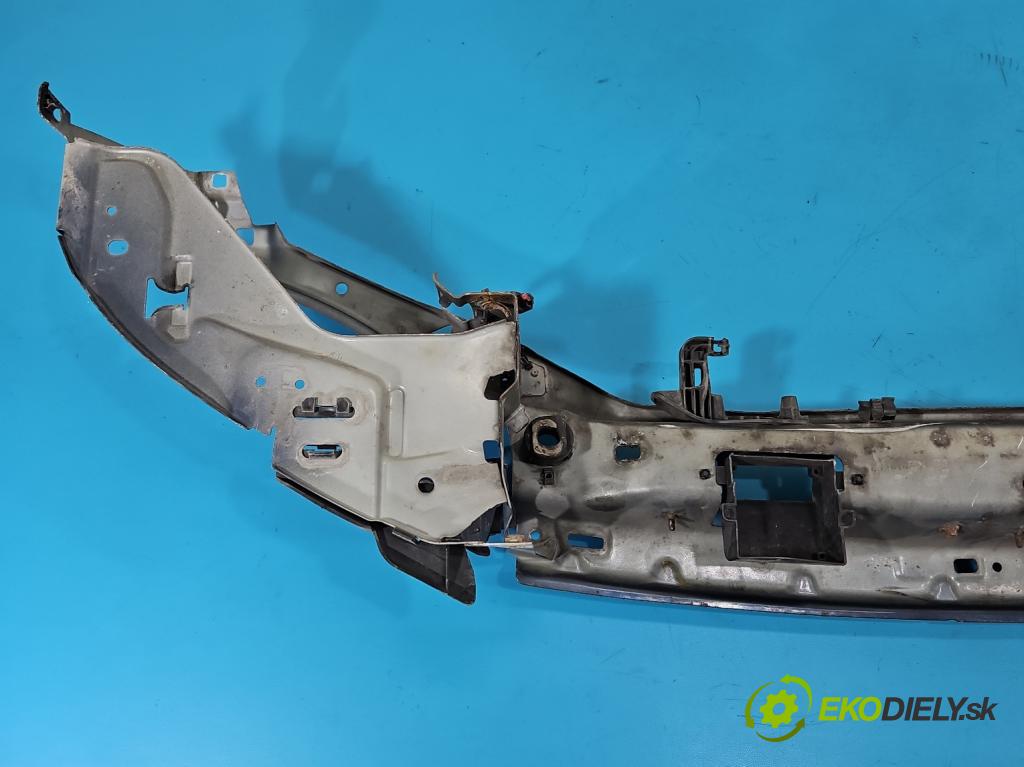 Volvo V50 2.0d 136hp manual 100 kW 1997 cm3 5- stěna přední  (Přední výztuha)