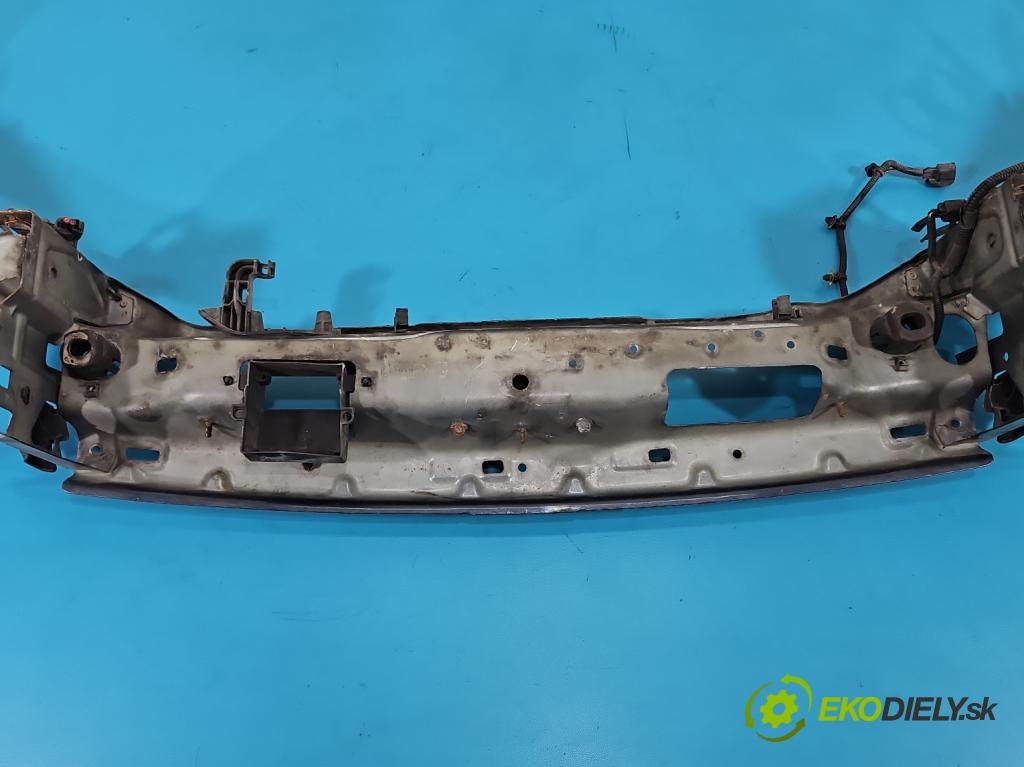 Volvo V50 2.0d 136hp manual 100 kW 1997 cm3 5- stěna přední  (Přední výztuha)