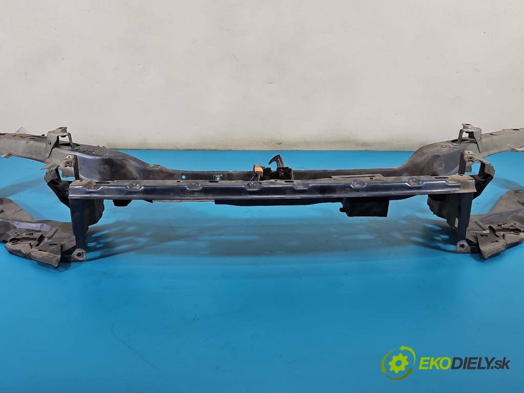 Volvo V50 2.0d 136hp manual 100 kW 1997 cm3 5- stěna přední  (Přední výztuha)